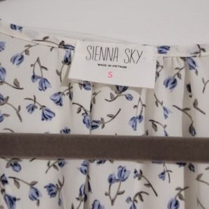 Sienna Sky Small Flower Blouse